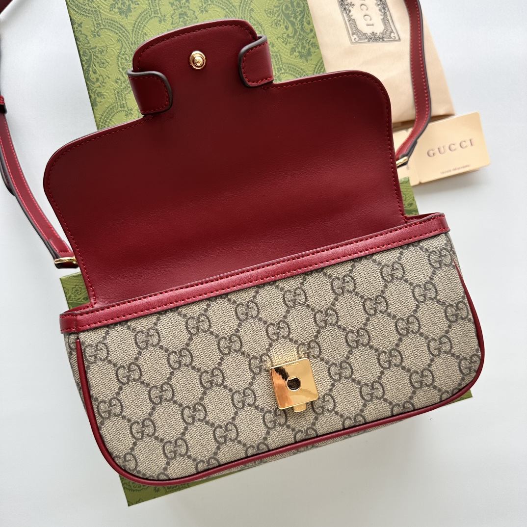 Gucci Horsebit 1955 Small Red Shoulder Bag