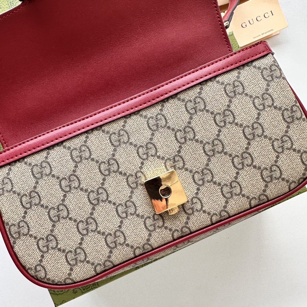 Gucci Horsebit 1955 Small Red Shoulder Bag
