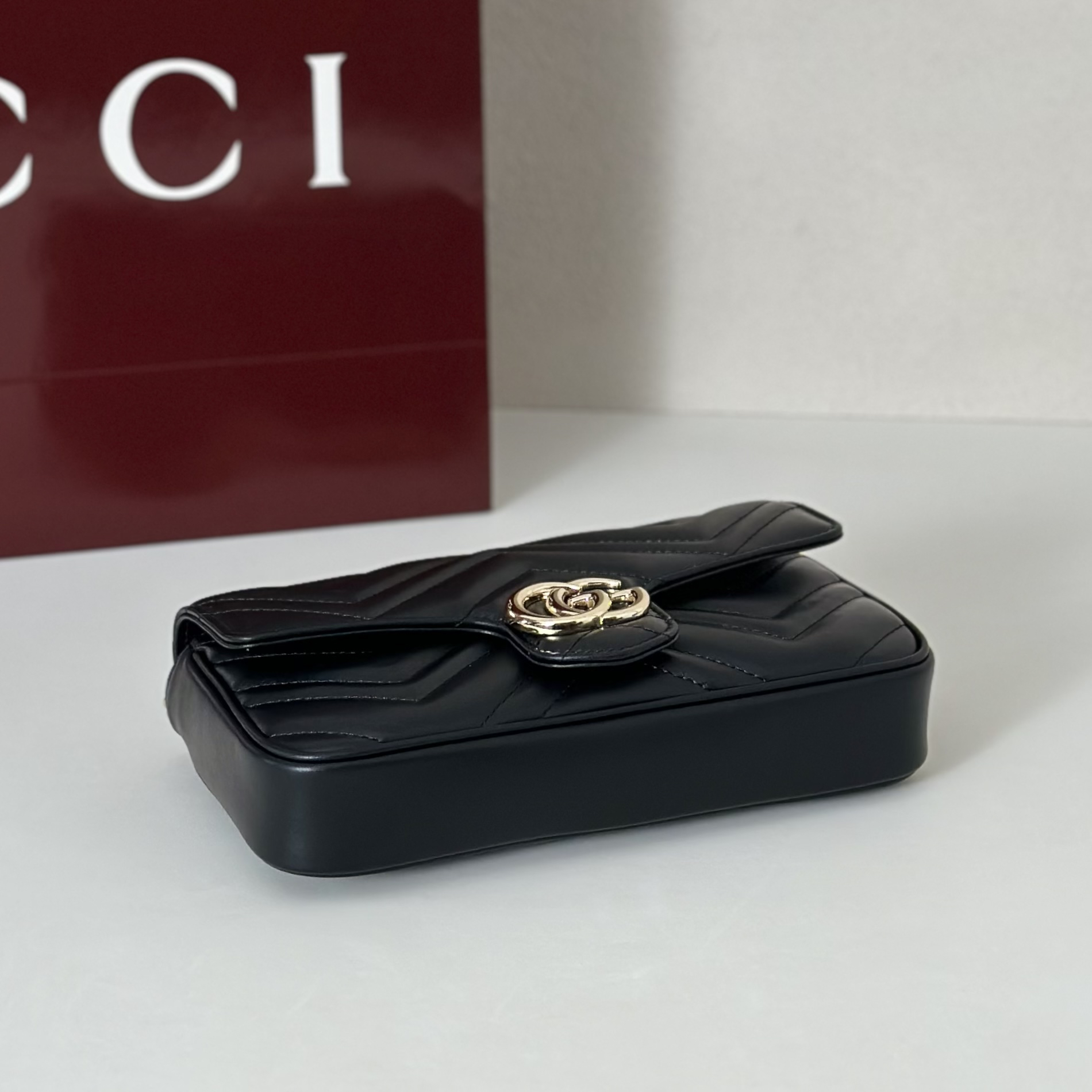 Gucci GG Marmont Black Matelassé Chevron Leather Small Shoulder Bag