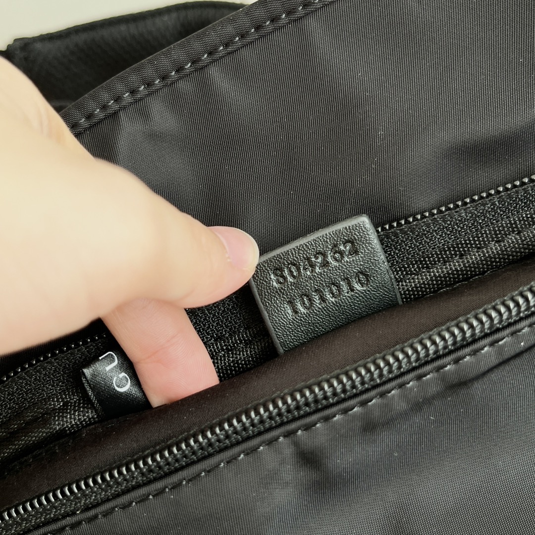 Gucci Satchel - Black Bag