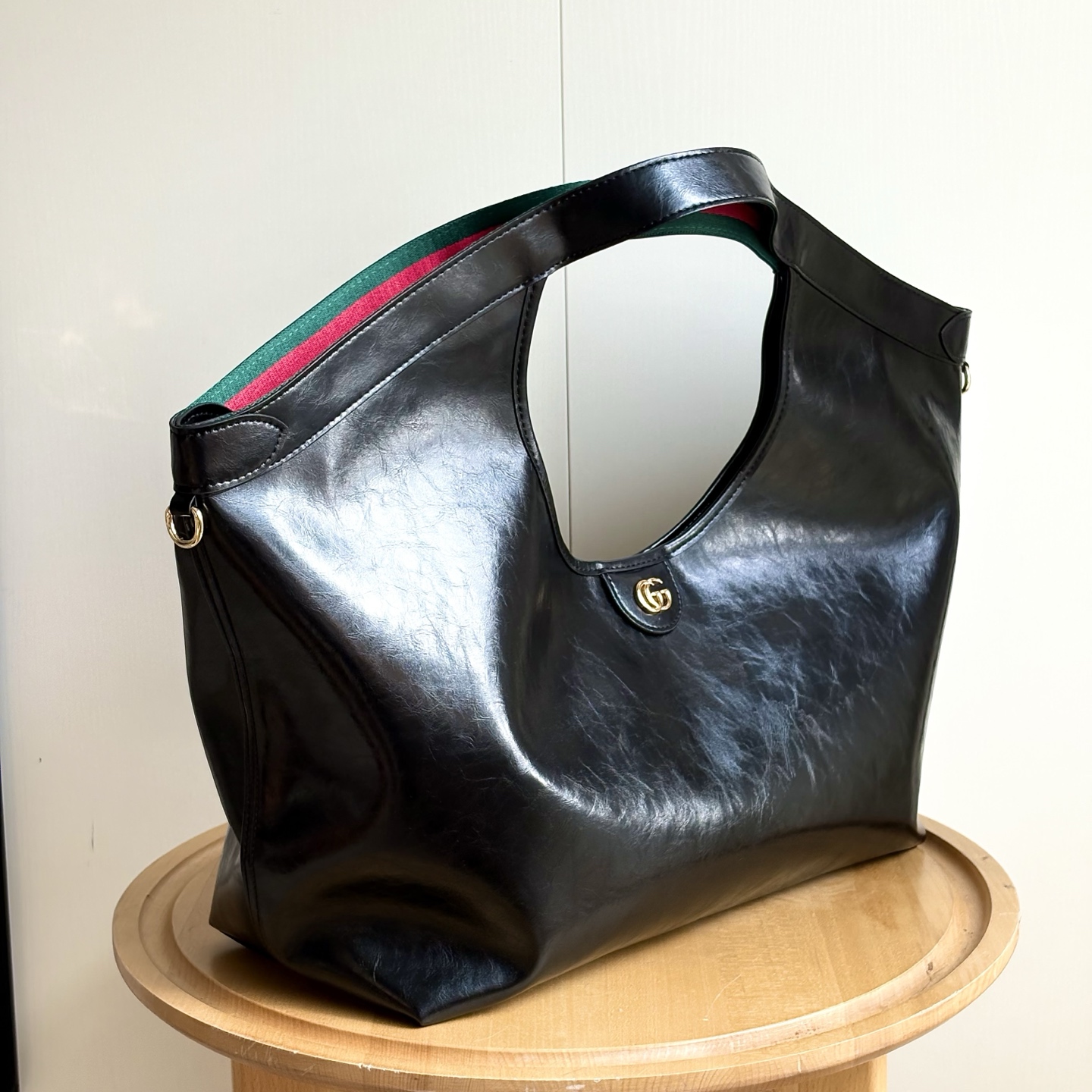 Gucci Giglio large tote bag - Black soft glossy leather