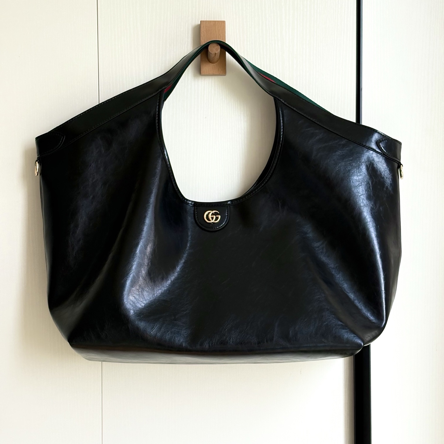 Gucci Giglio large tote bag - Black soft glossy leather