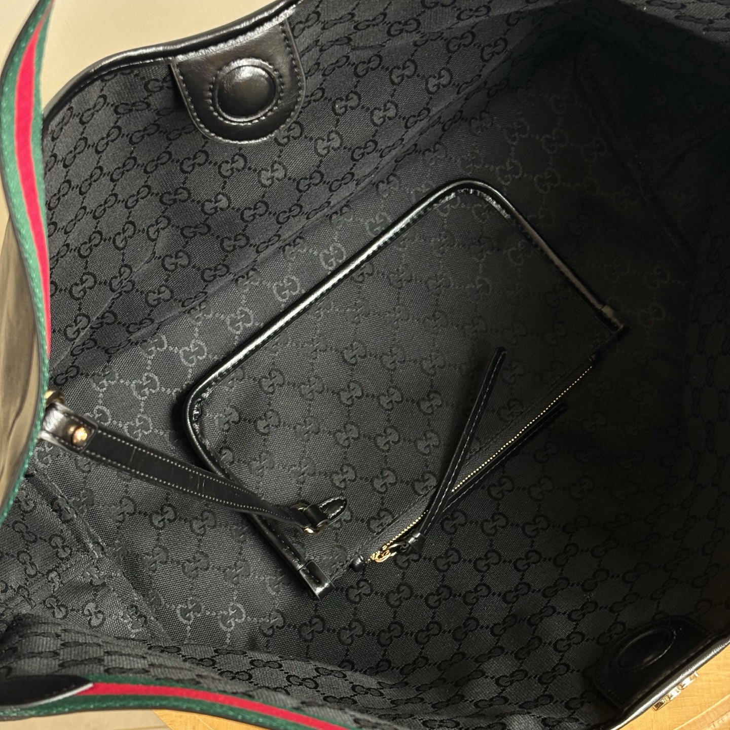 Gucci Giglio large tote bag - Black soft glossy leather
