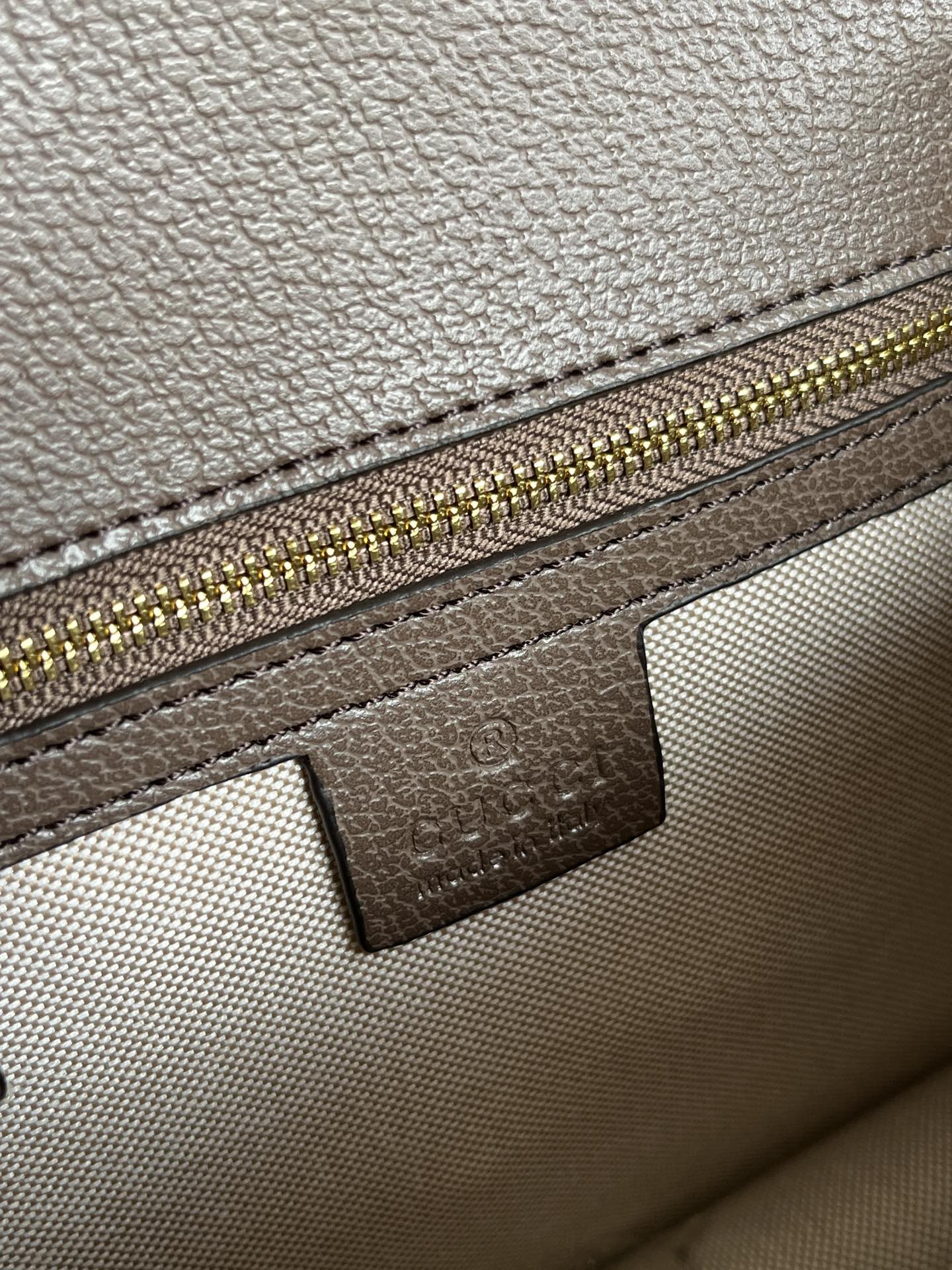 Gucci Jumbo GG Canvas Small Ophidia Top Handle - Bag