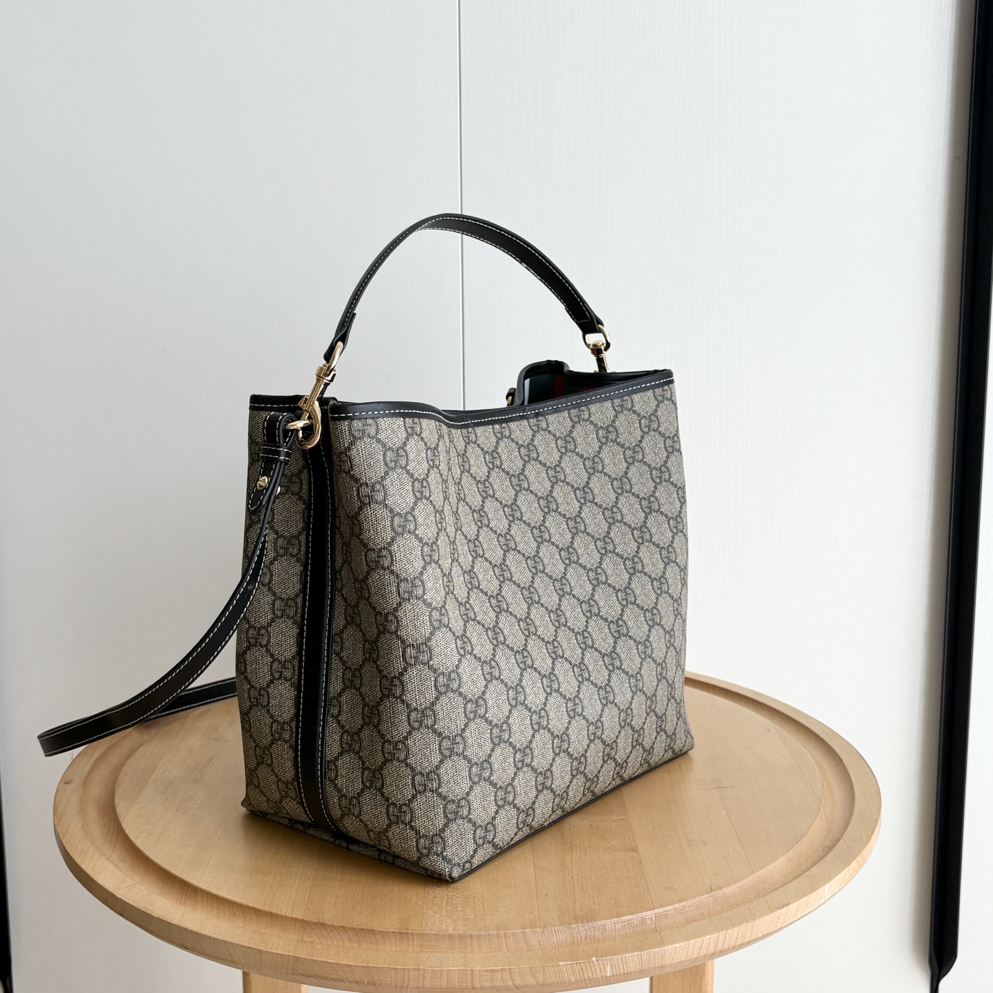 Gucci GG Emblem Bucket Bag - Black