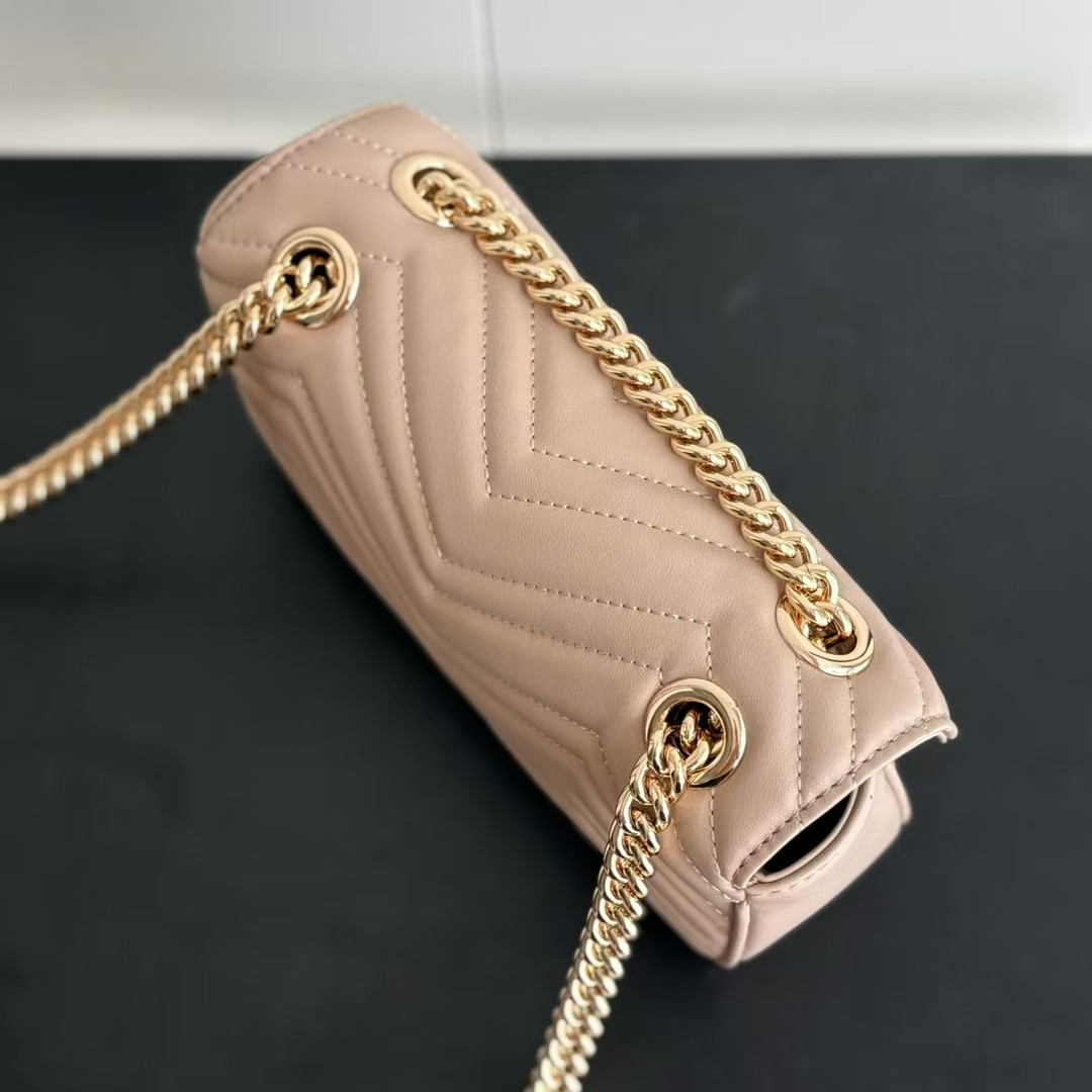 Gucci GG Marmont Shoulder Bag