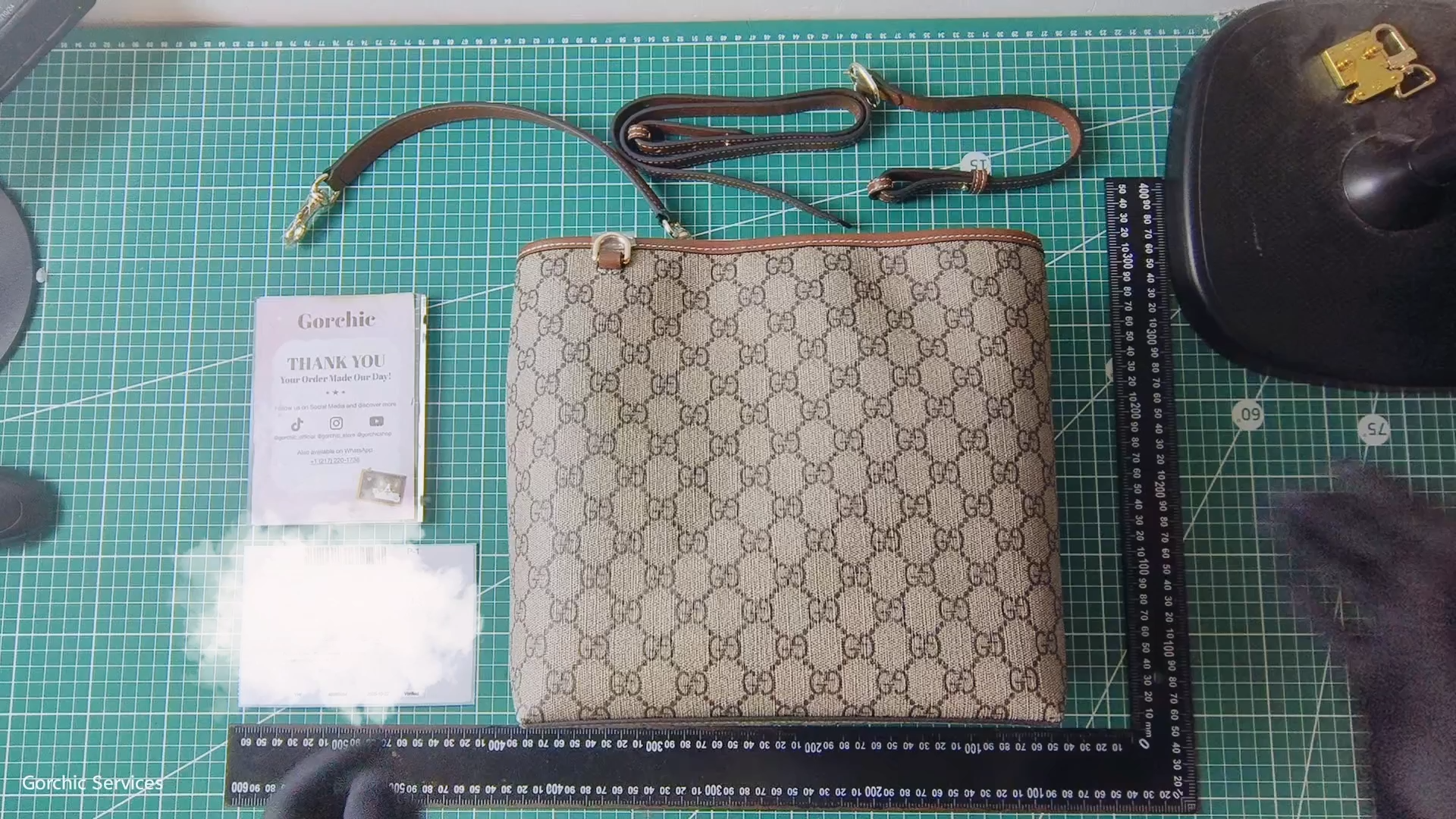 [TOP]Gucci GG Emblem bucket bag - Medium