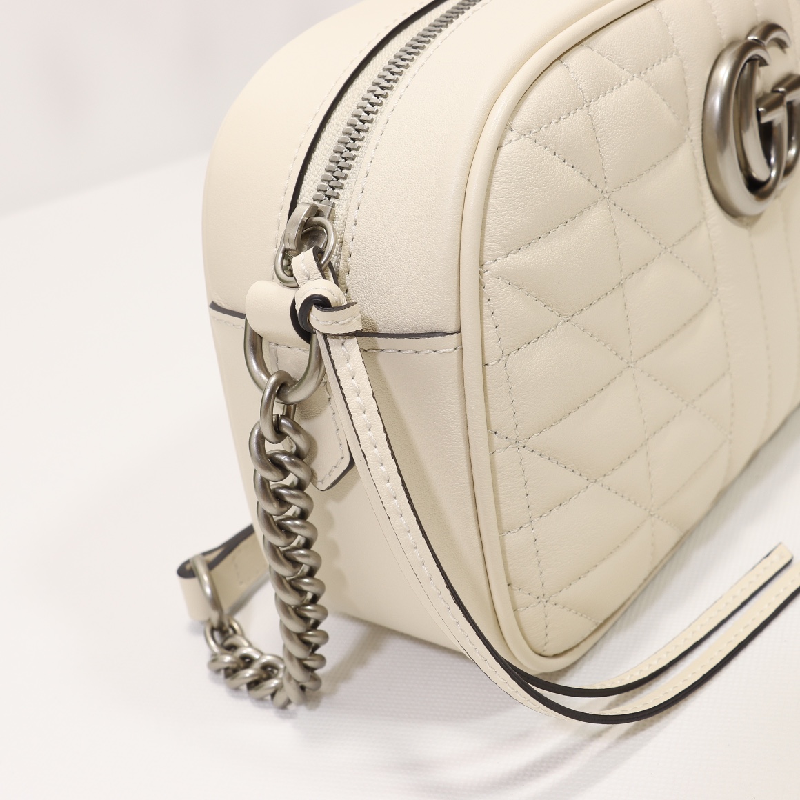 GUCCI GG Marmont Chain Shoulder Bag