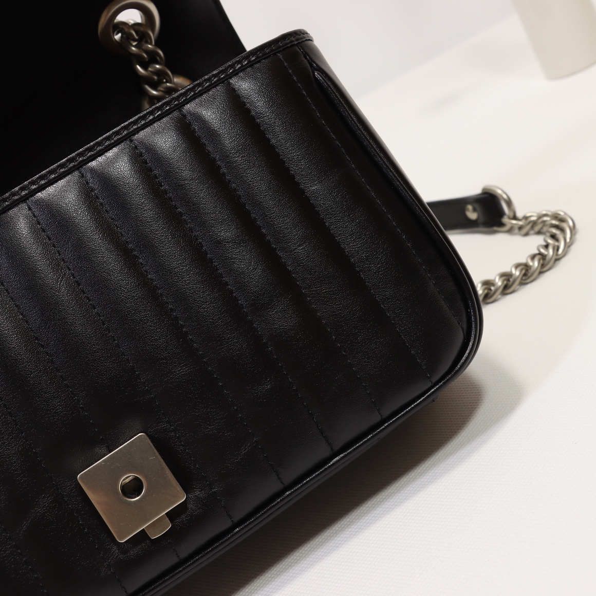 Gucci GG Marmont Small Shoulder Bag Black - Bag