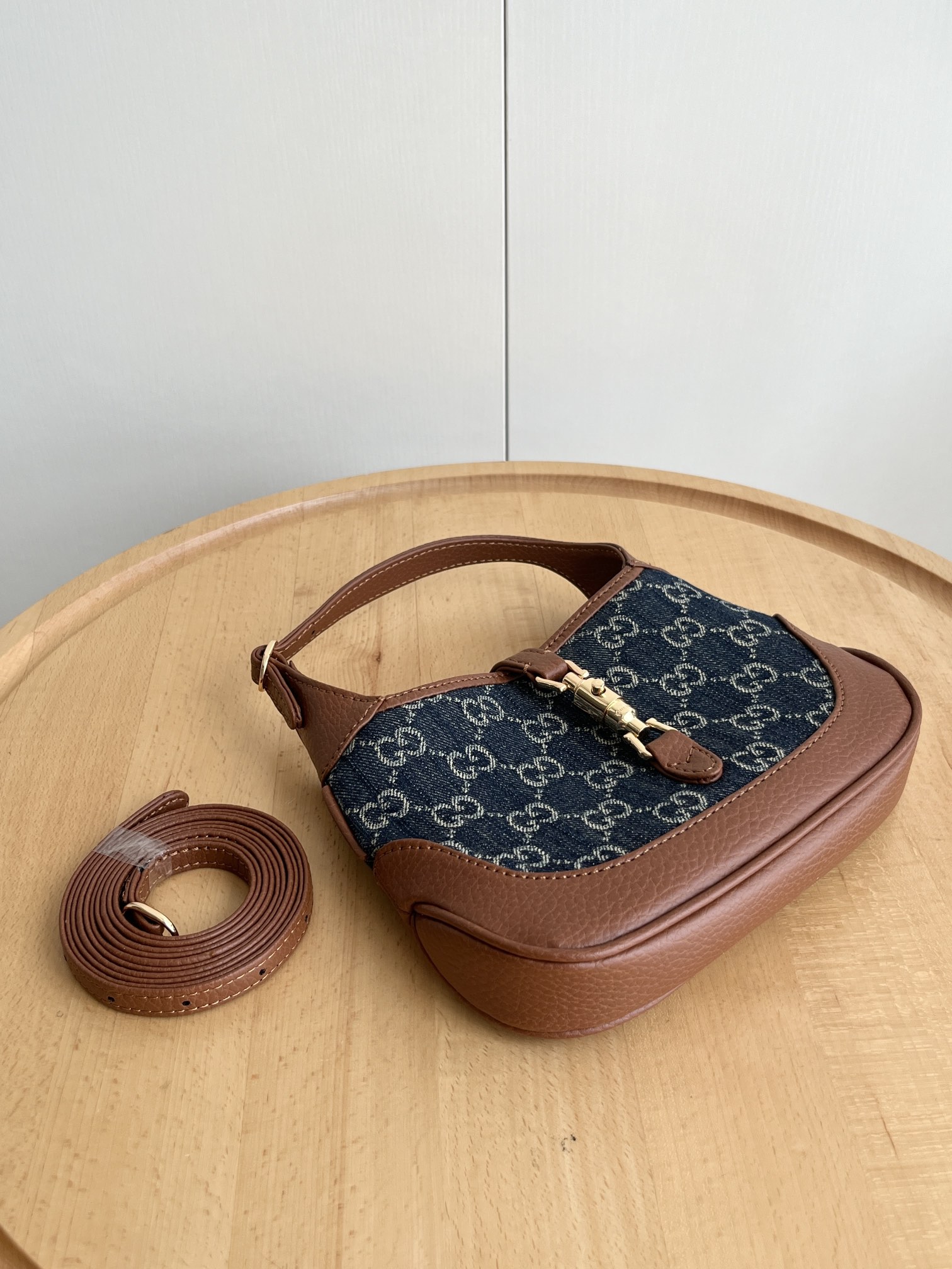Gucci Jackie 1961 Mini Shoulder Bag GG Denim Blue/Ivory - Bag