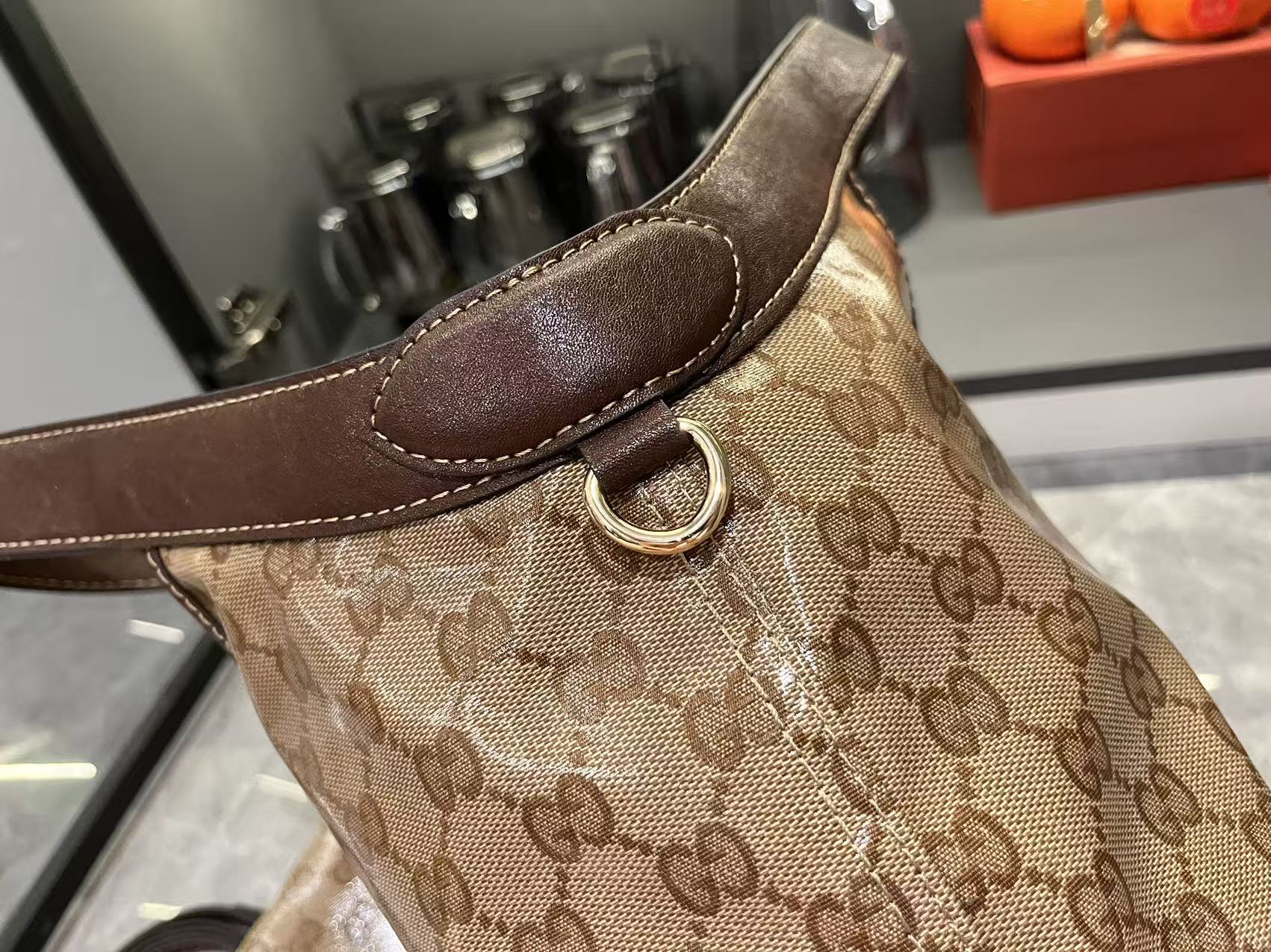 Gucci Giglio Small tote bag varnished GG fabric - Bag
