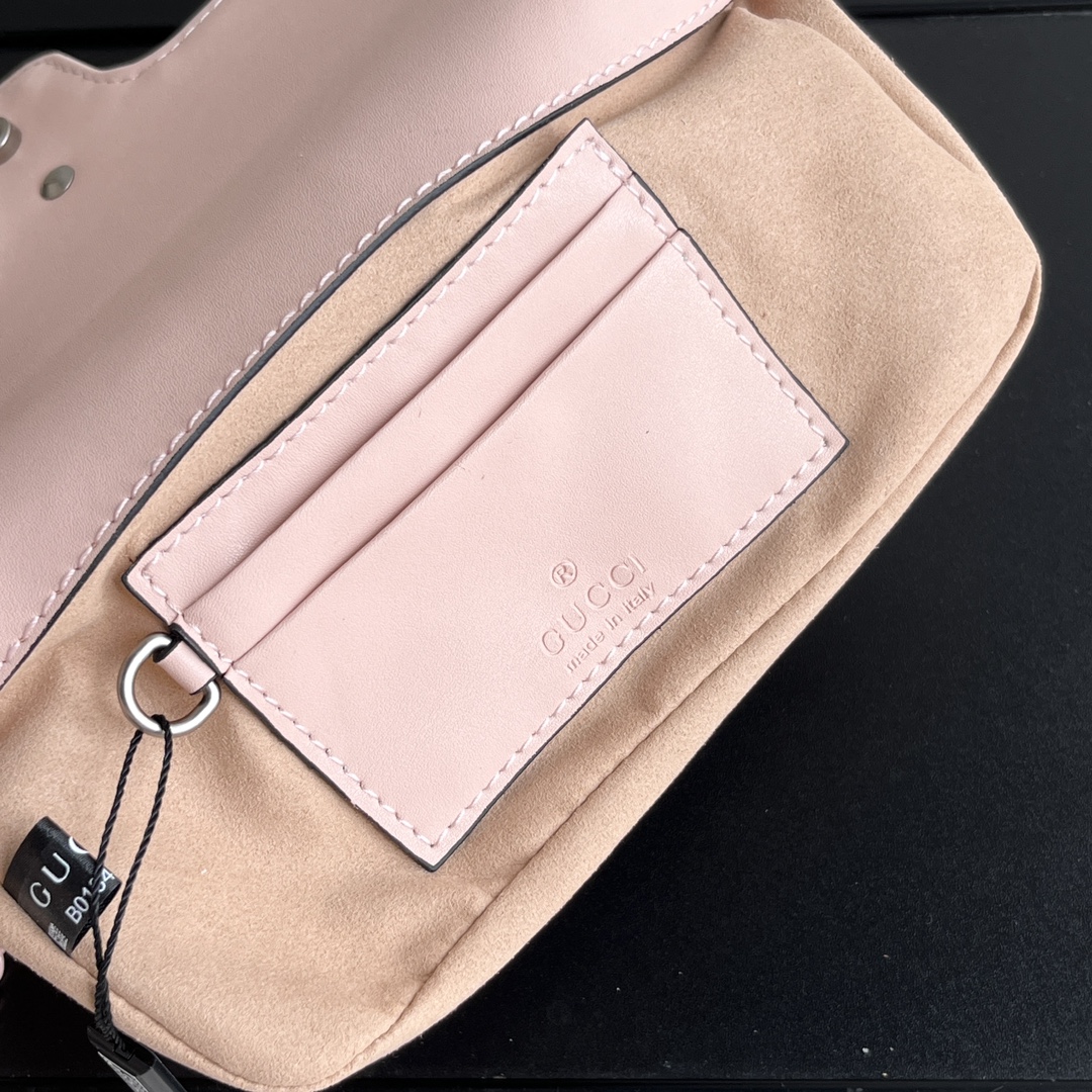 Gucci GG Marmont matelassé leather super mini bag