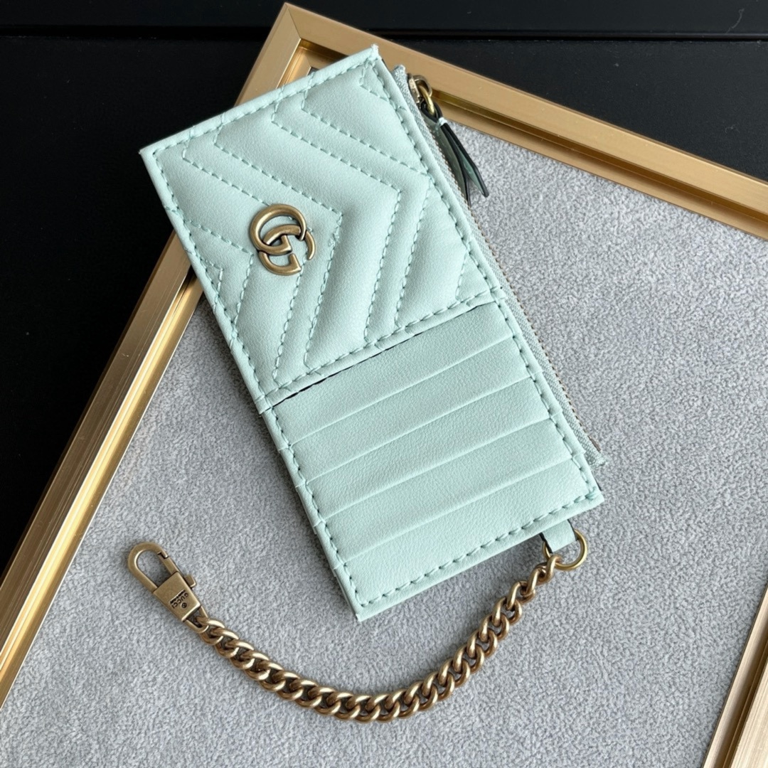 Gucci GG Marmont matelassé leather super mini bag