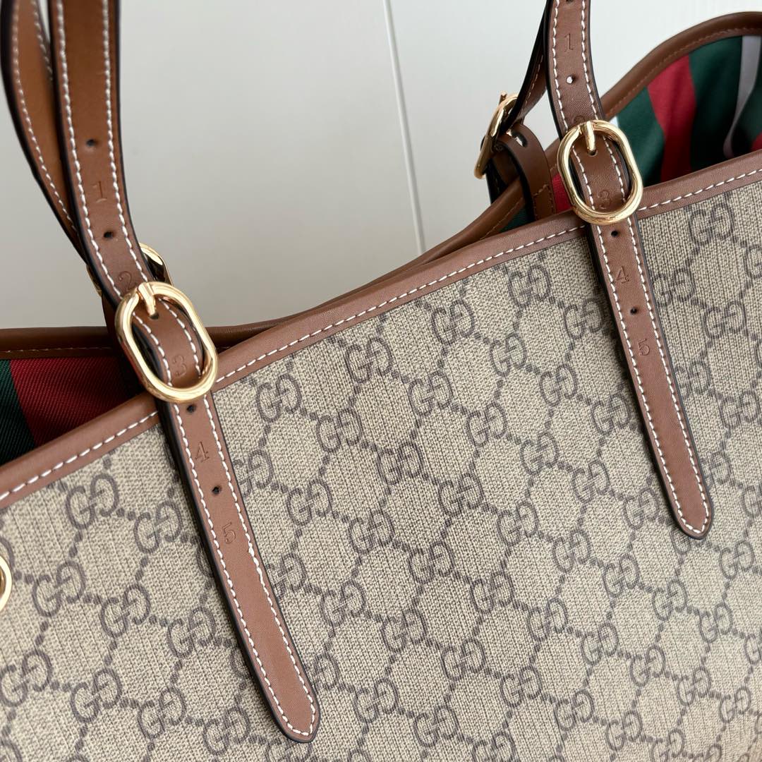 Gucci GG Emblem Large brown tote bag