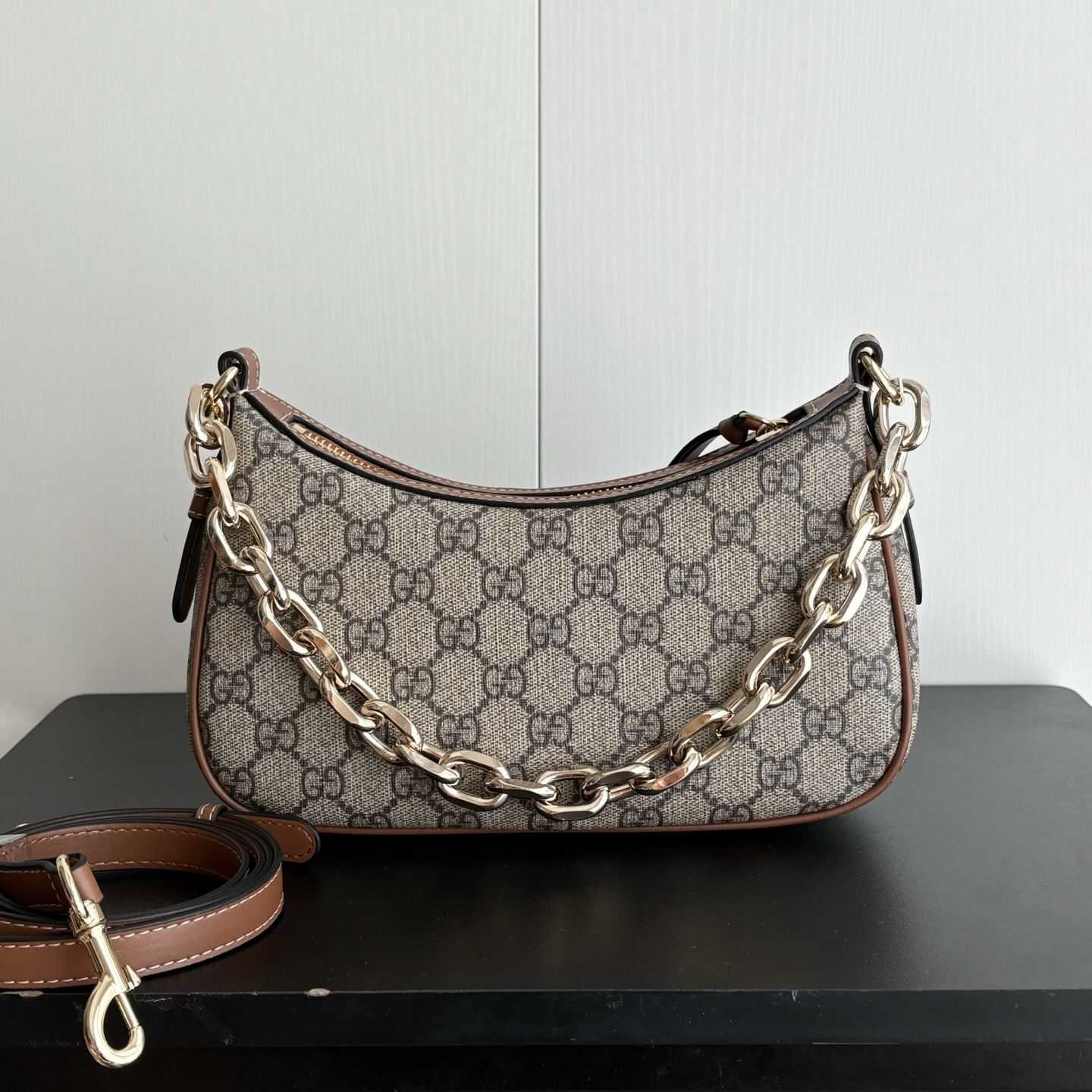 Gucci GG Emblem small shoulder bag- Beige