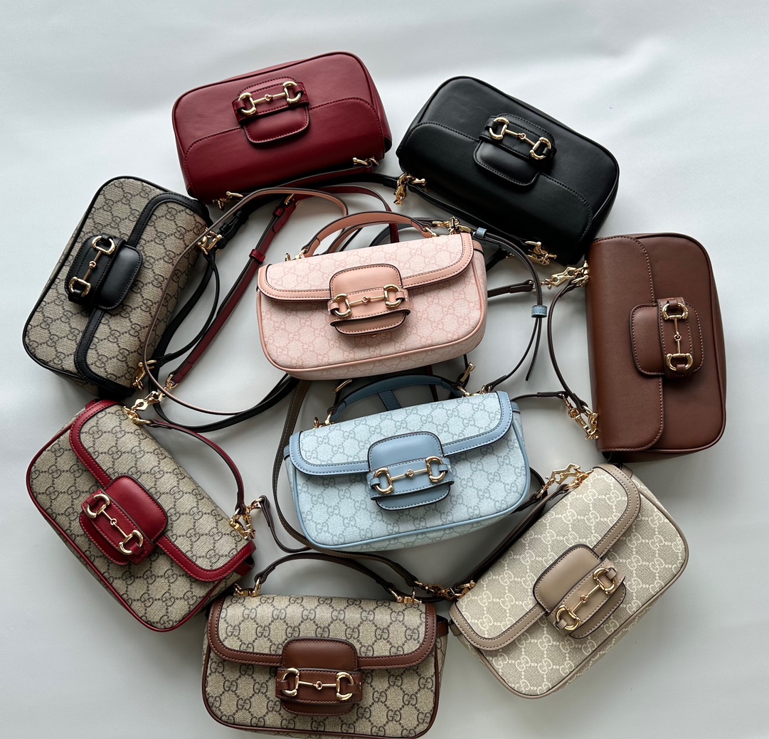 Gucci Horsebit 1955 Small Pink Shoulder Bag
