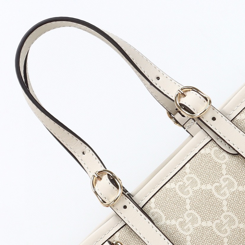 Gucci GG Emblem mini bag- White