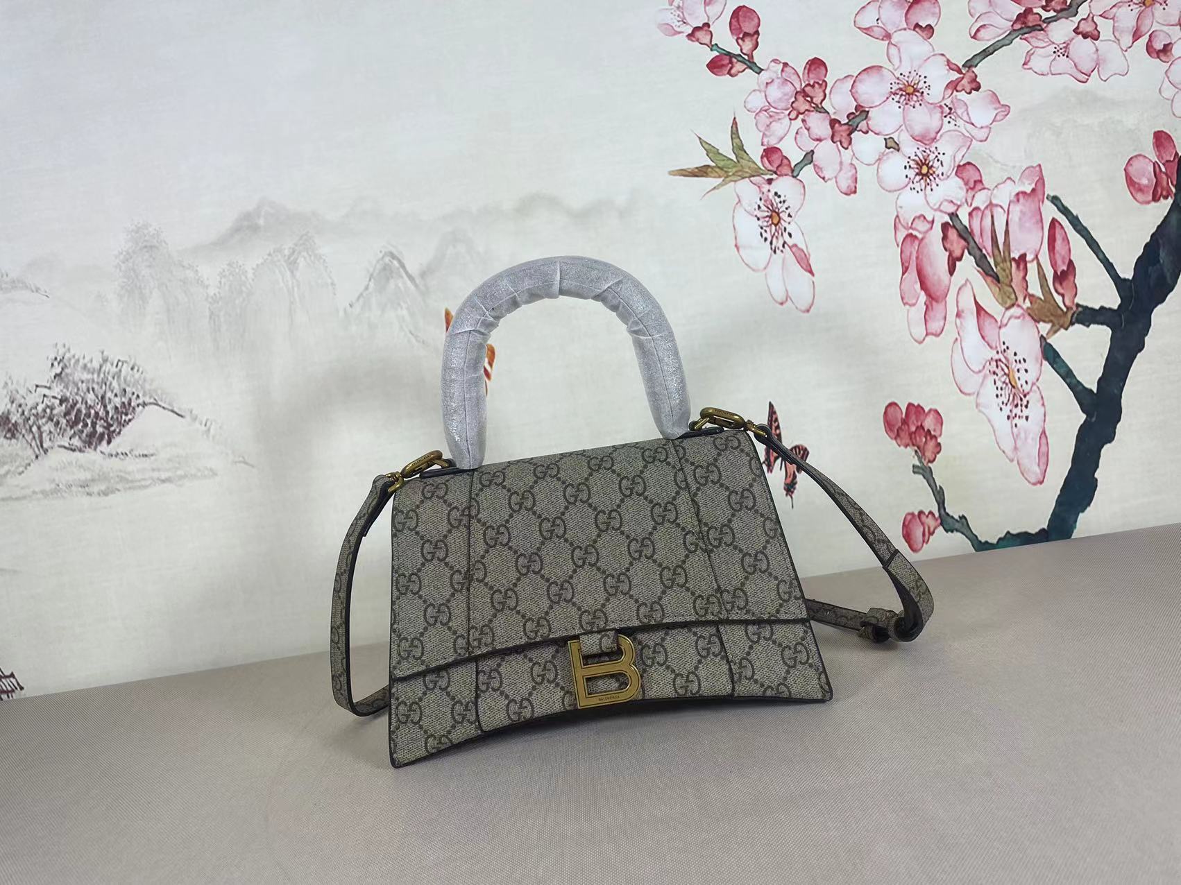 Gucci x Balenciaga The Hacker Project Hourglass Bag - leather canvas&gold-tone hardware, Ebony