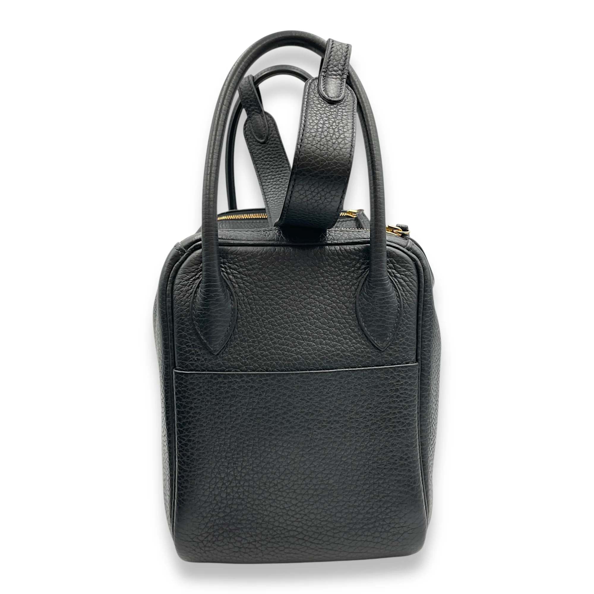 Lindy 26 Black in Clemence, Gold hardware
