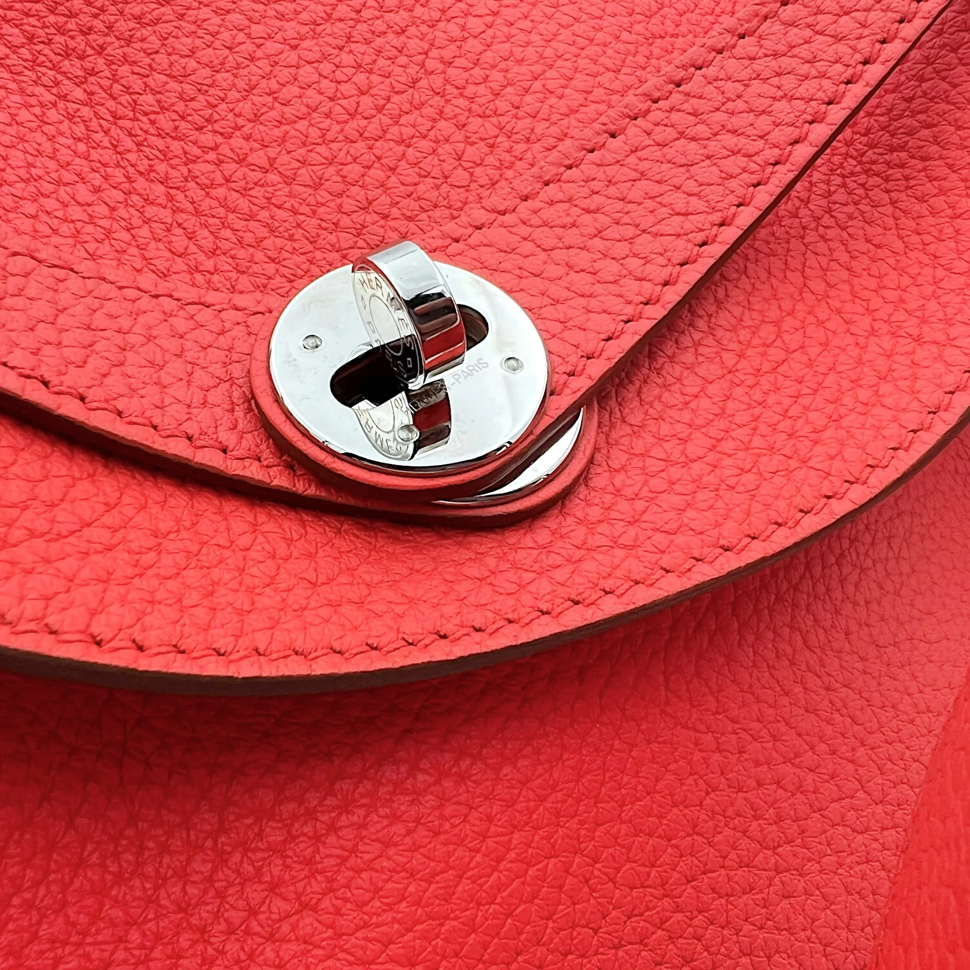 Lindy 30 Capucine Top Handle Bag in Clemence, Palladium hardware