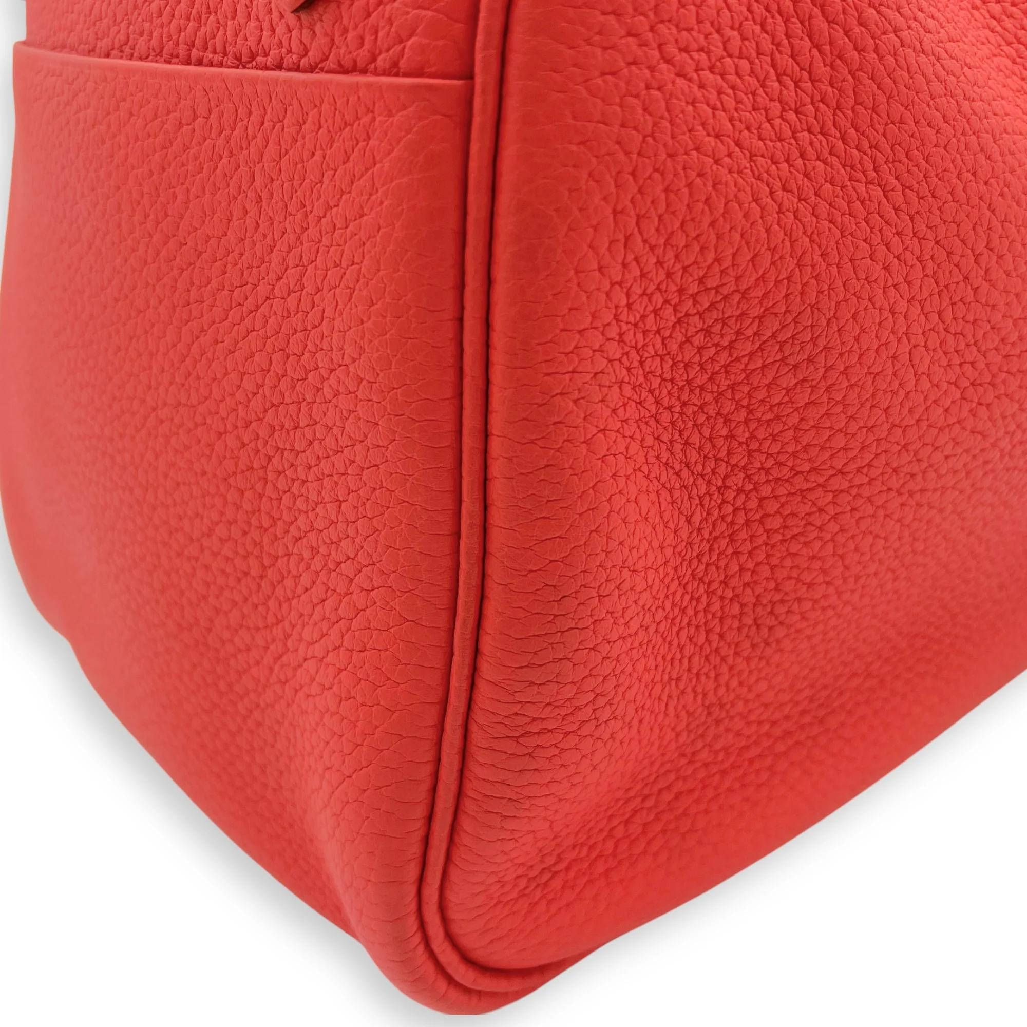 Lindy 30 Capucine Top Handle Bag in Clemence, Palladium hardware