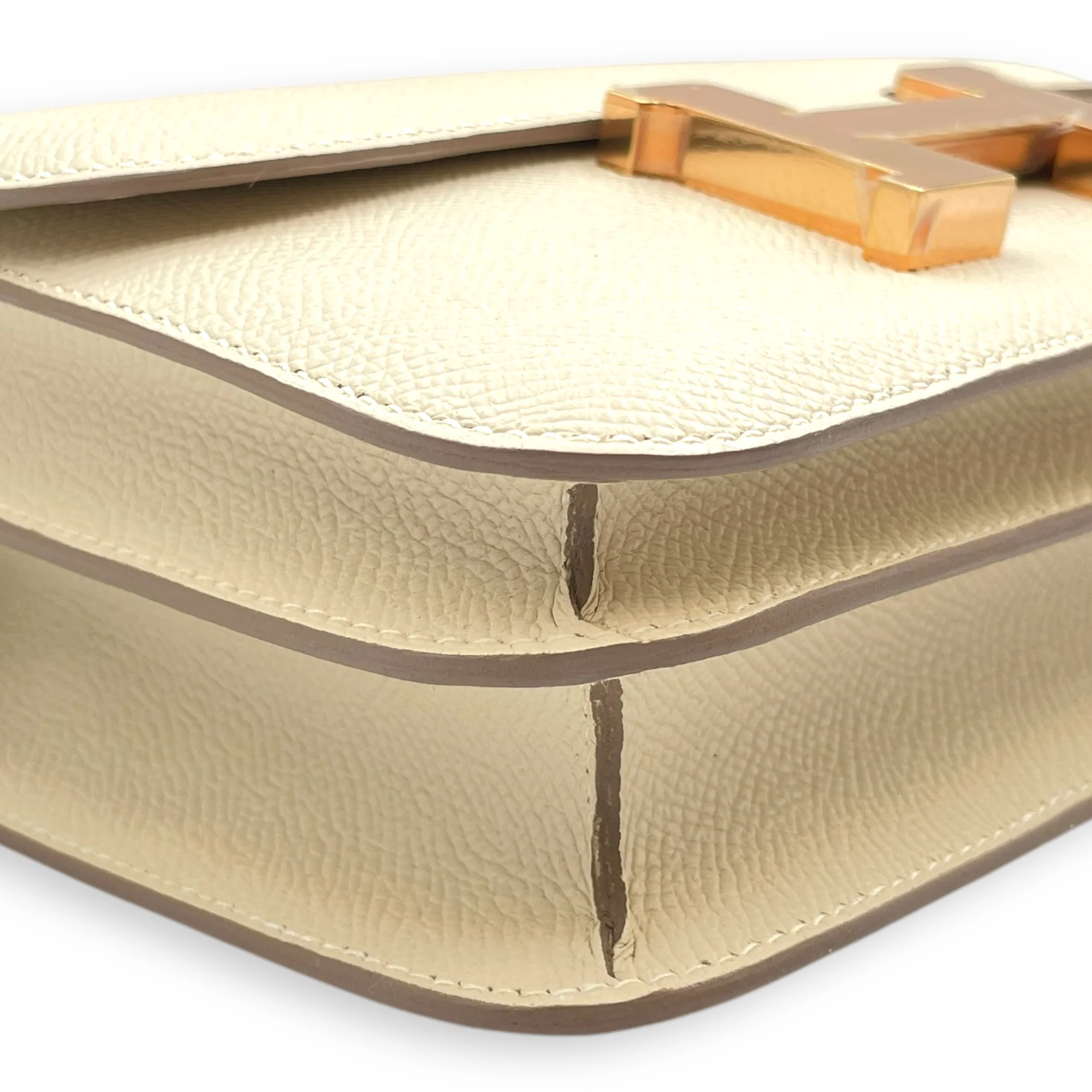 Constance 18 Craie in Epsom, Rose Gold hardware