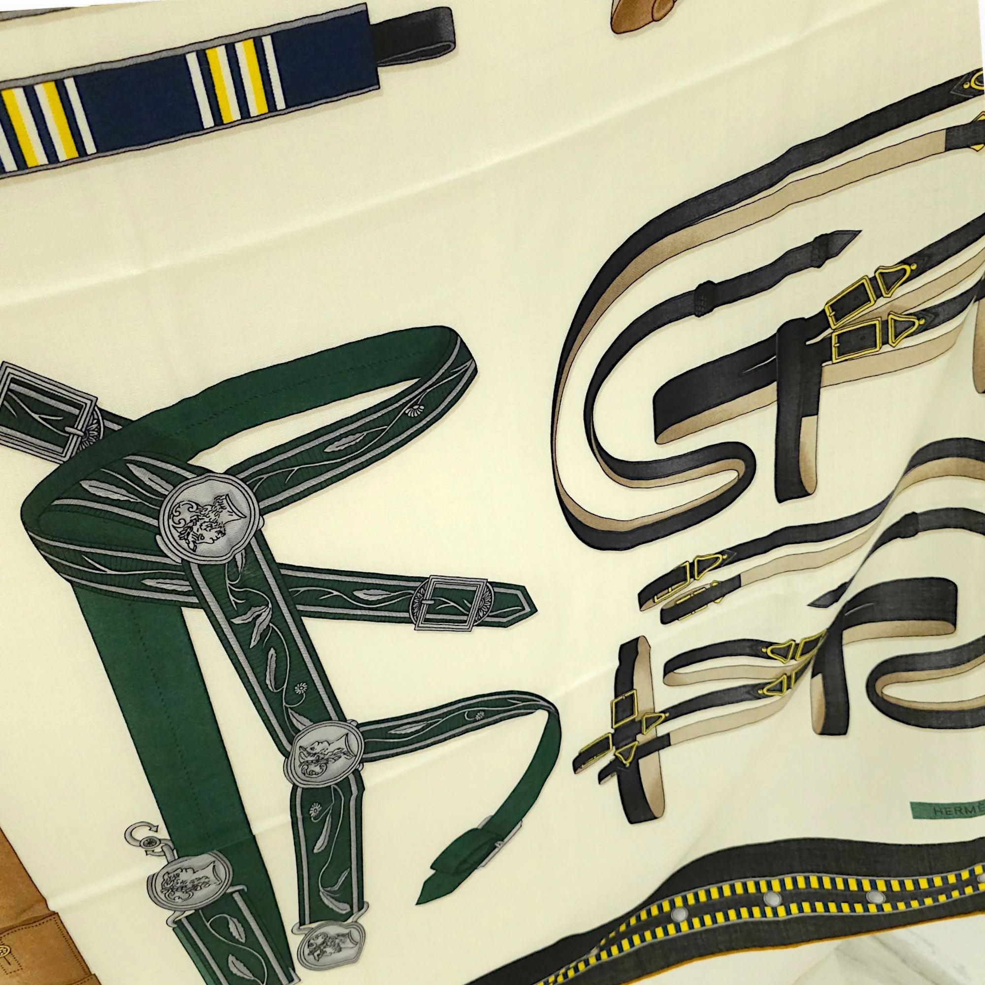 Letteres Equestres 140 Blanc/Vert/Rouge Shawl
