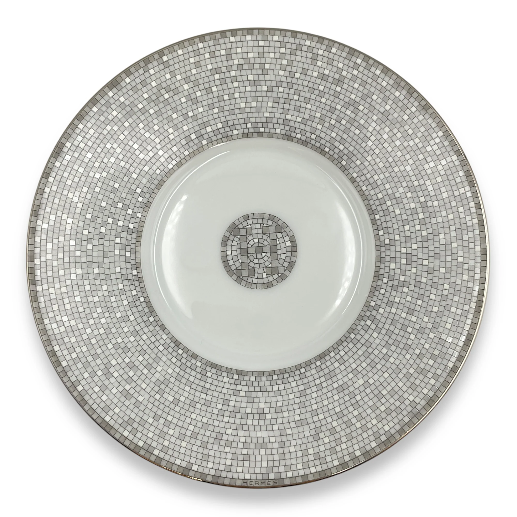Mosaique Au 24 Tea Cup & Saucer Set in Platinum
