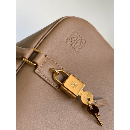 Lowe handbag 203 size:28*18*11cm