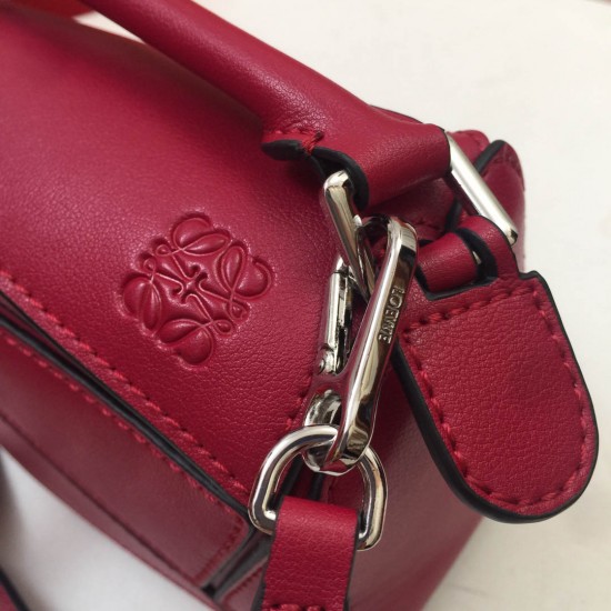 Calfskin leather Size:18*12.5*8cm Model:0150