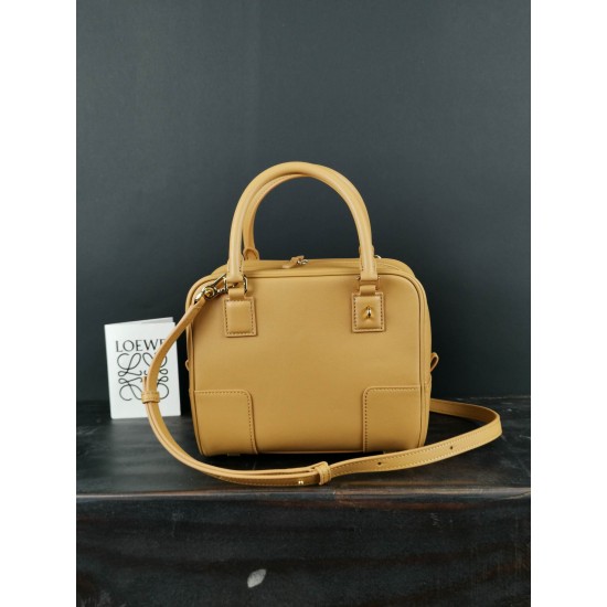 Model: 204 Slate Chestnut size: 19-18-11Amazona