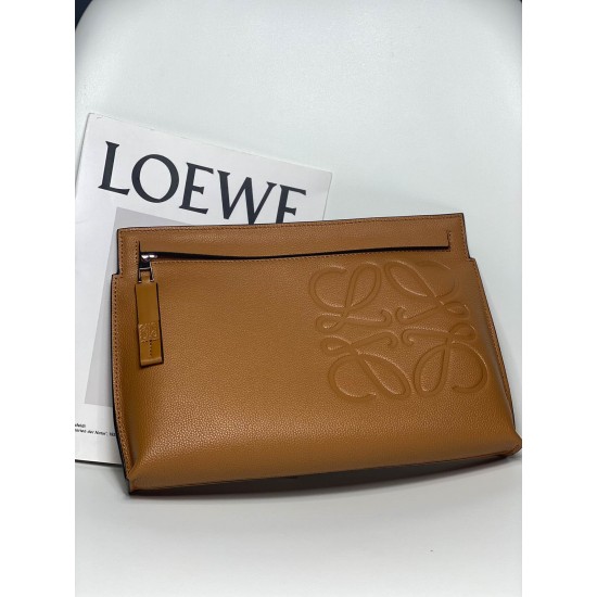 Loewe Size: 29.5x20cm Model: 3040