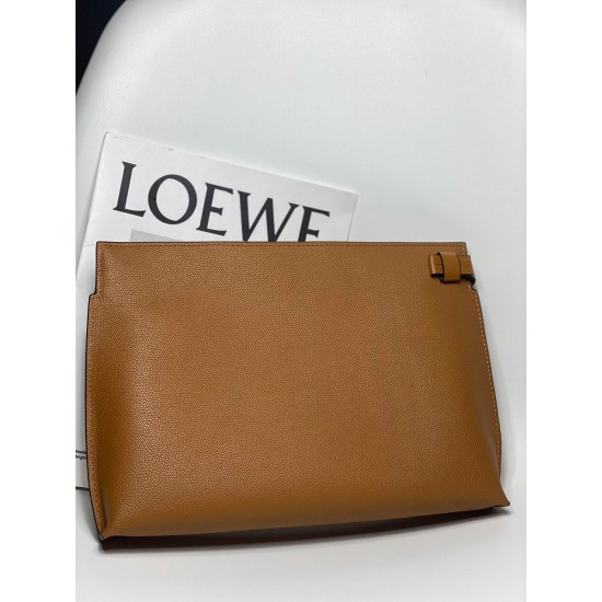Loewe Size: 29.5x20cm Model: 3040
