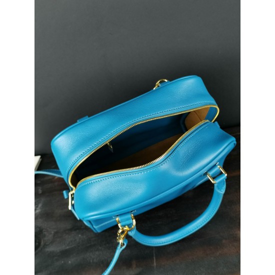 Model: 204 Lake Blue size: 19-18-11Amazona