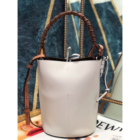 Bucket bag Model:323A