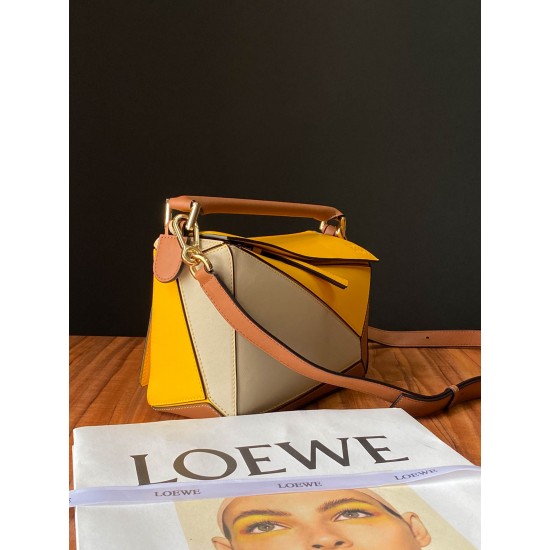 Model 3001 Light wheat yellow Size:24-14-12