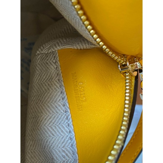 Model 3001 Light wheat yellow Size:24-14-12