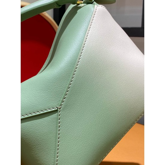 Model 10288 size: 18 × 8 × 12 cm
