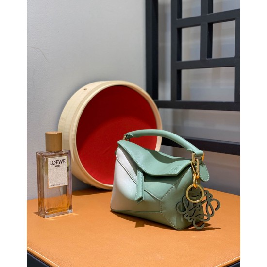 Model 10288 size: 18 × 8 × 12 cm