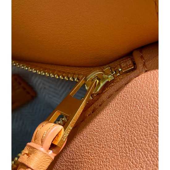 Model: 10288 size: 18*8*12cm