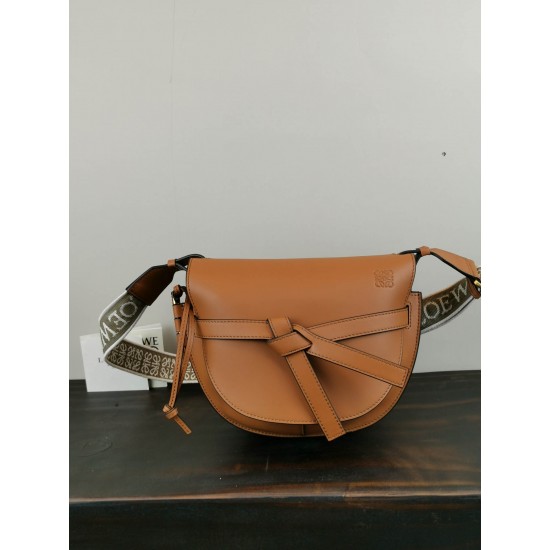 Model: 56t21 size: 20*19*11.5cm