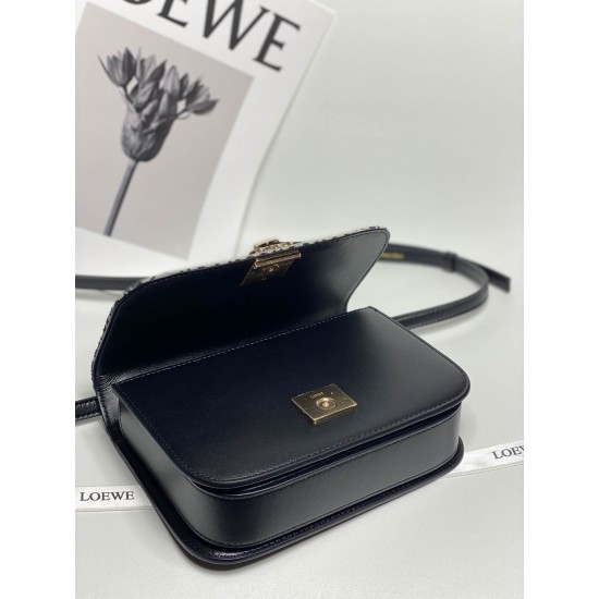 Navy Blue Model: 5609 Size: 19-13.5-6Goya