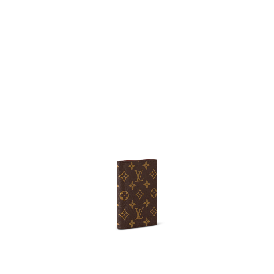 Passport Cover M64502