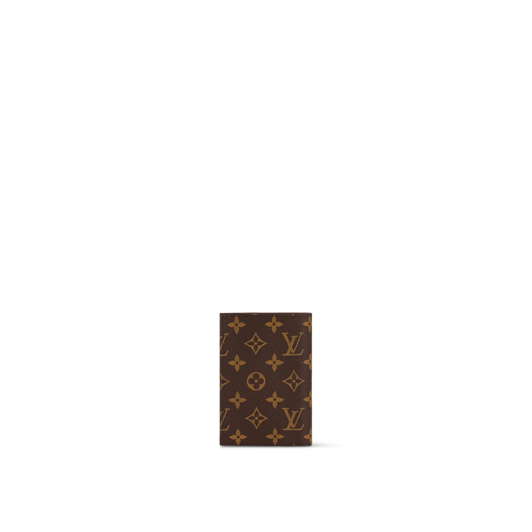 Passport Cover M64502