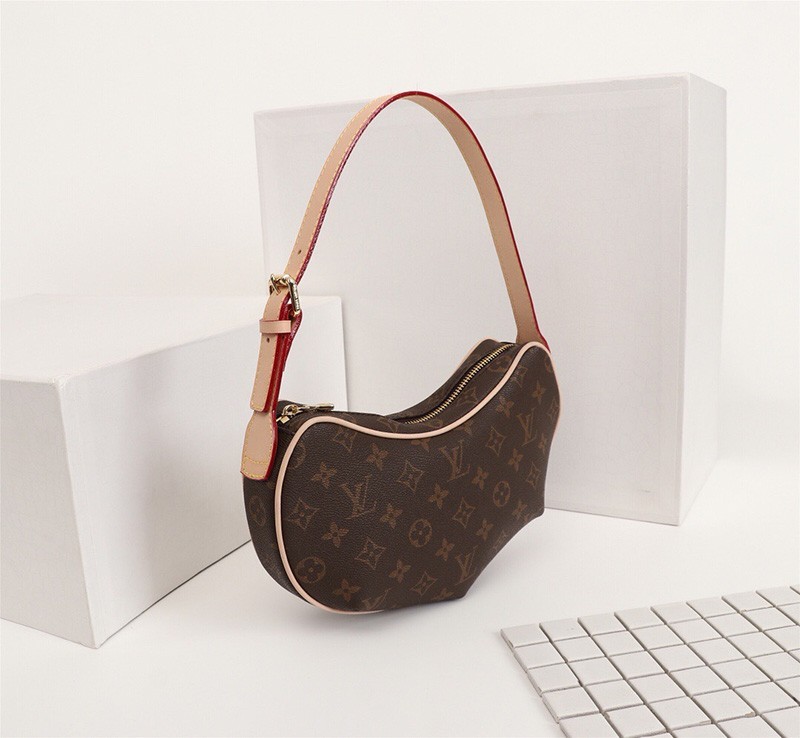 M51510 Pochette Croissant Shoulder Bag