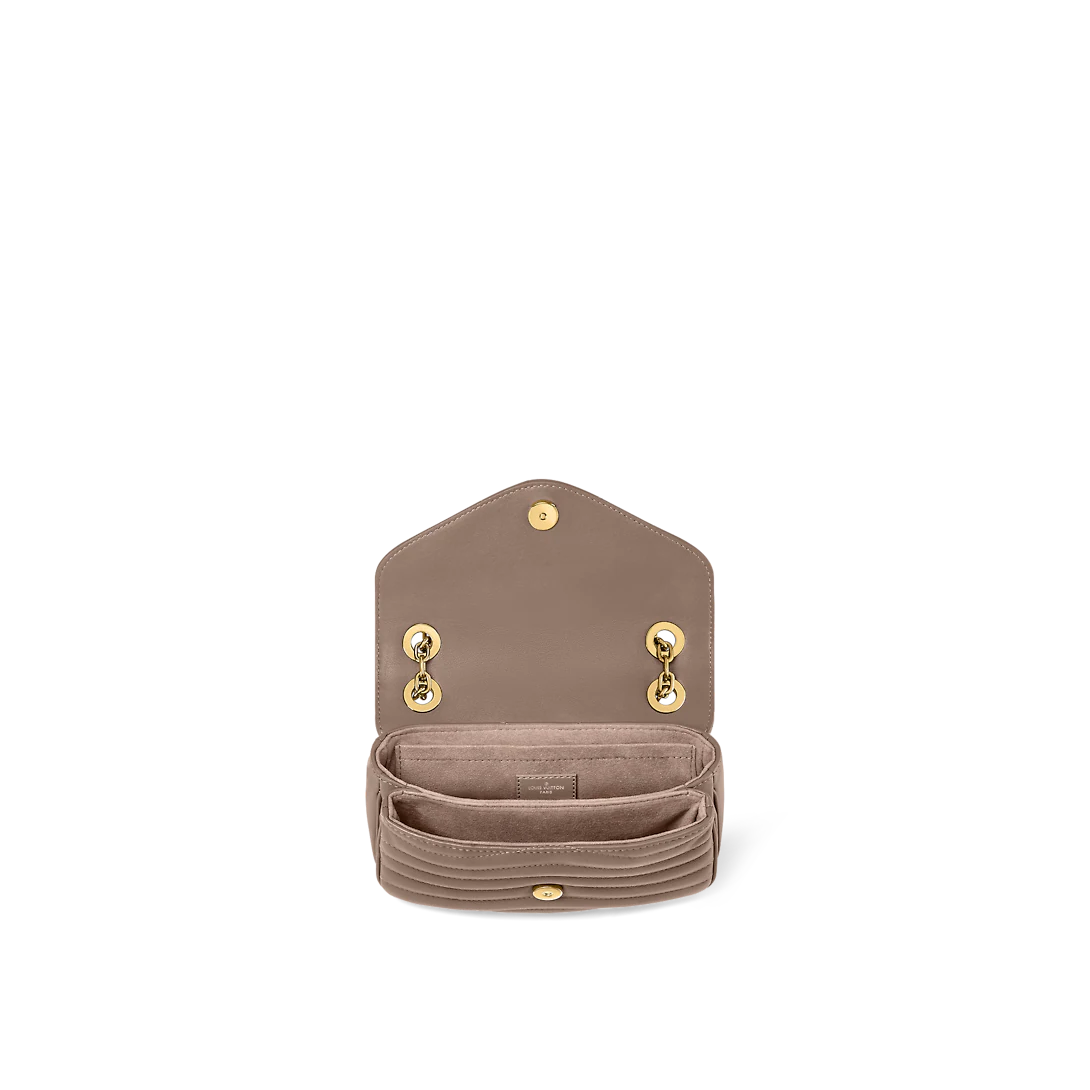 New Wave Chain Bag PM M20838