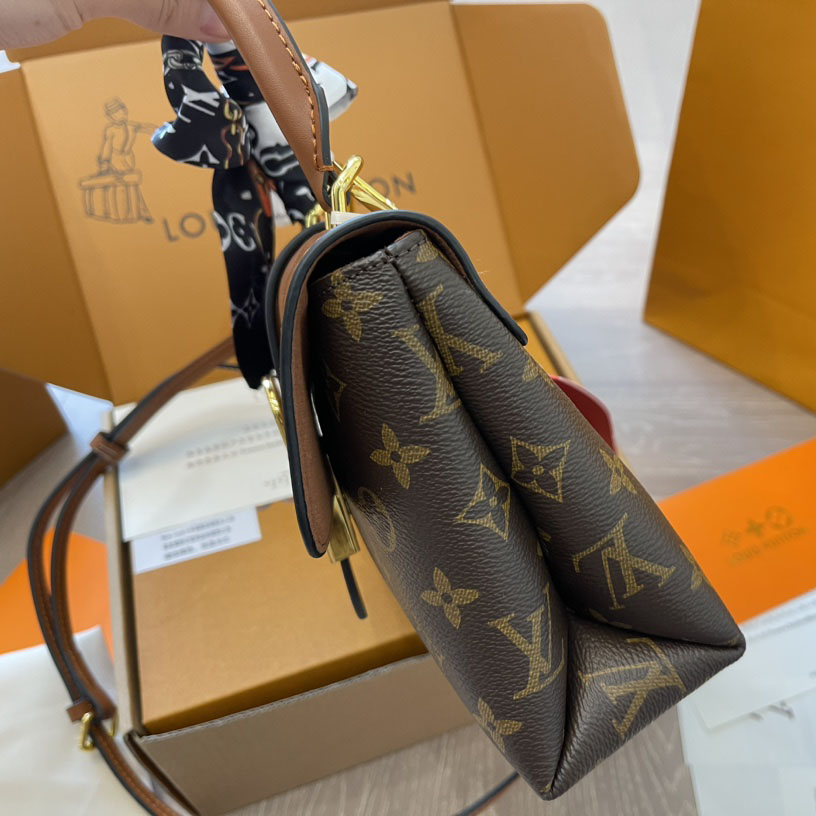 Monogram Locky BB Caramel