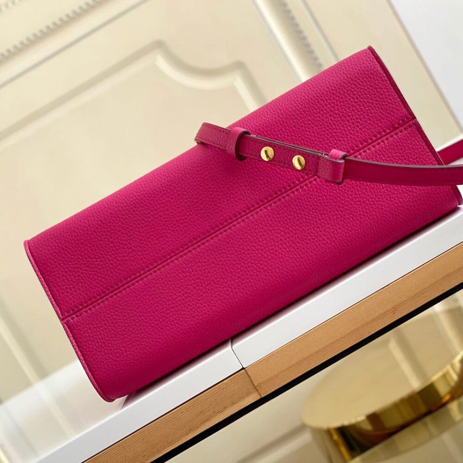 Louis Vuitton Twist MM M59070
