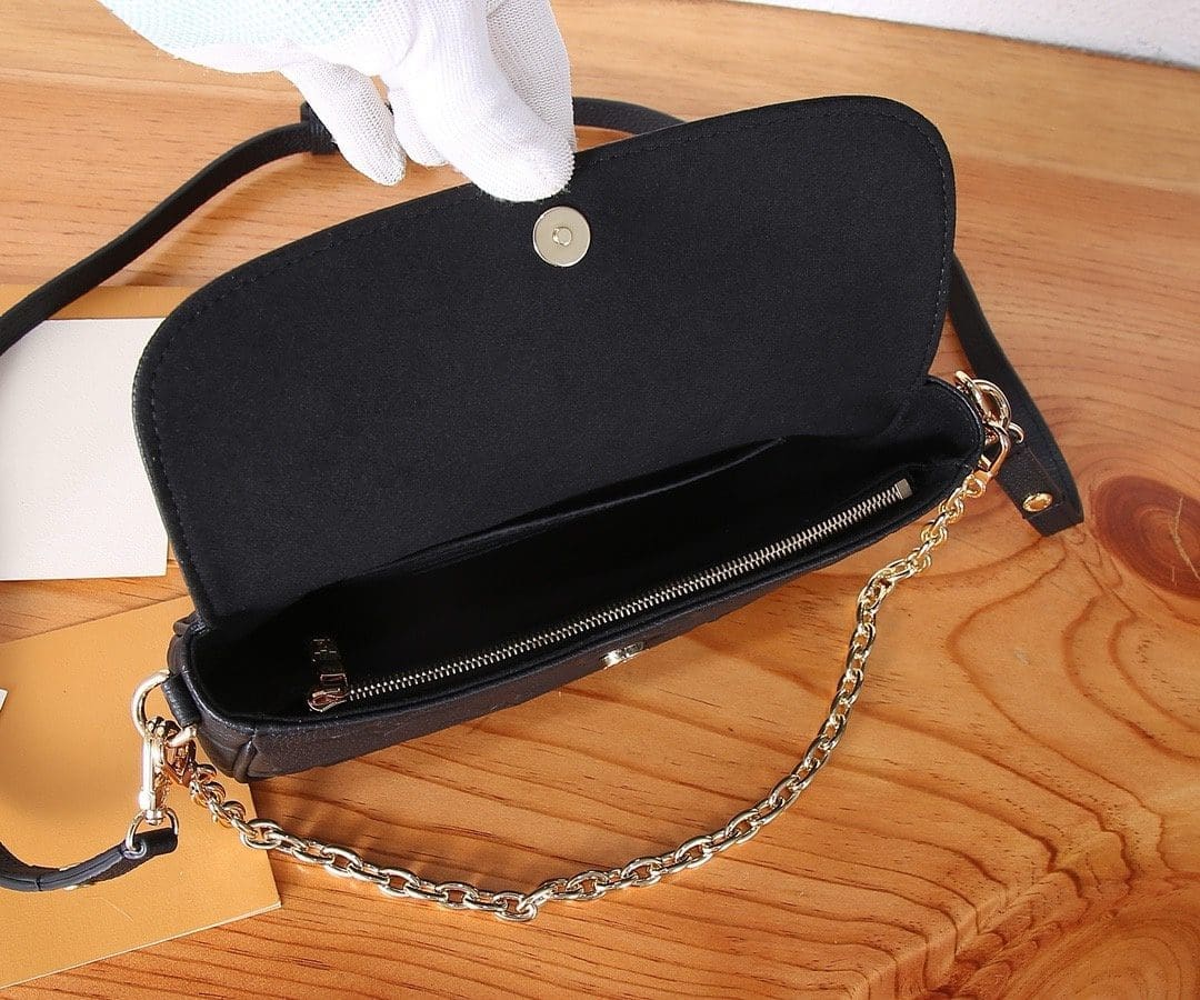 Louis Vuitton M82154 WALLET ON CHAIN ​​IVY handbag