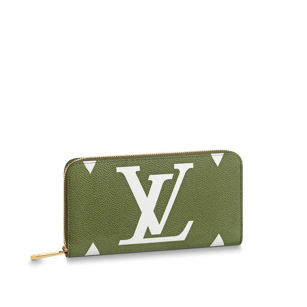 M67549 Zippy Wallet